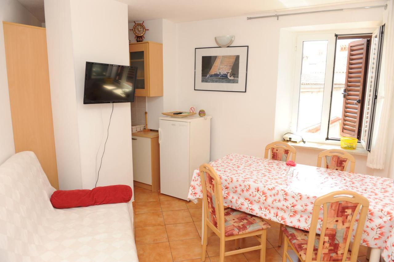 Apartma Lavela Apartment Izola Luaran gambar